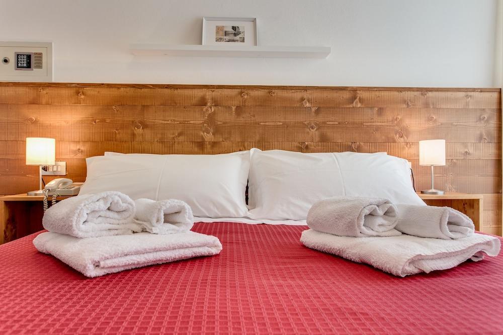 Casa Portofino Rooms&Breakfast Cesenatico Buitenkant foto